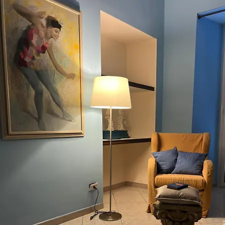 Vacanze - Di Lusso 130 Mq Vicino Stazione E Al Centro Storico -luxury 130 Sqm Near Station And Old Town 아파트