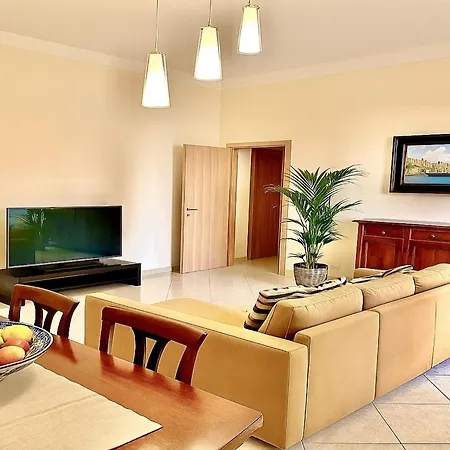 아파트 Vacanze - Di Lusso 130 Mq Vicino Stazione E Al Centro Storico -luxury 130 Sqm Near Station And Old Town *