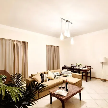 公寓 Vacanze Elegant And Spacious 130sqm 2 Bedrooms 2 Bathrooms 1 Full 1 Service Station Old Town