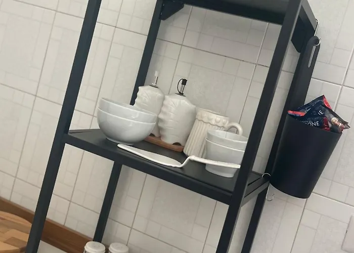 Spacious 130 Sqm Luxury - 2 Bathrooms - Station & Old Town Apartment Naples