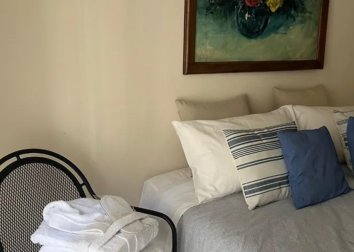 Apartment Spacious 130 Sqm Luxury - 2 Bathrooms - Station & Old Town Naples