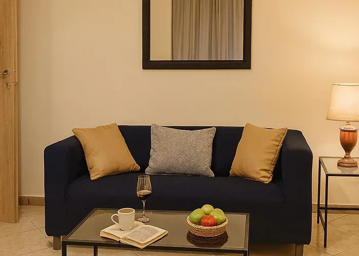 Apartment Spacious 130 Sqm Luxury - 2 Bathrooms - Station & Old Town *